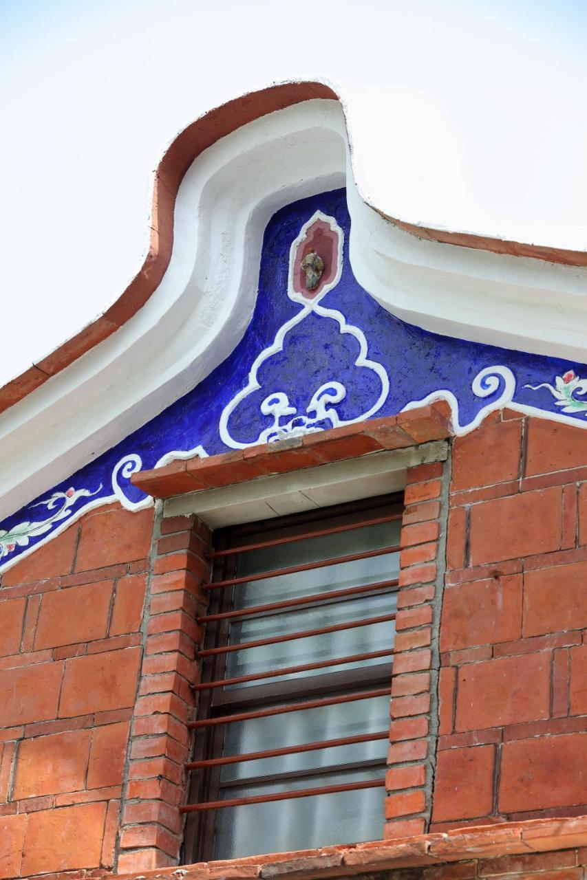 Hotel 左營蓮潭郭家百年古厝 Kaohsiung Exterior foto